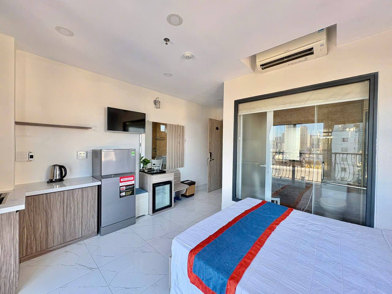 Студия в центре с бесплатным бассейном фото 1