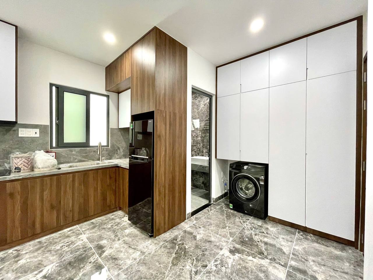 Студия на западе фото 3