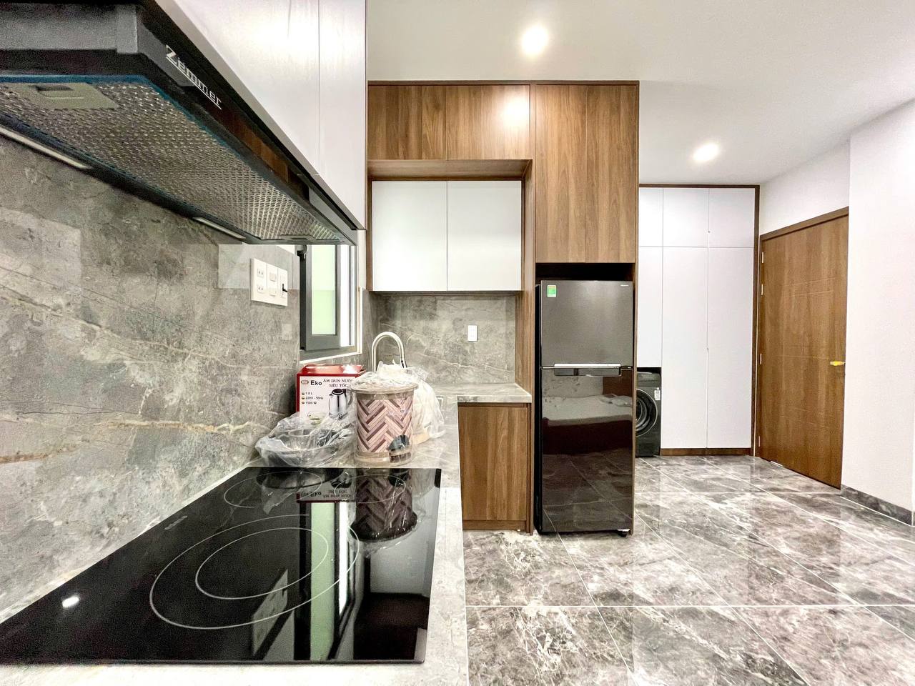 Студия на западе фото 4